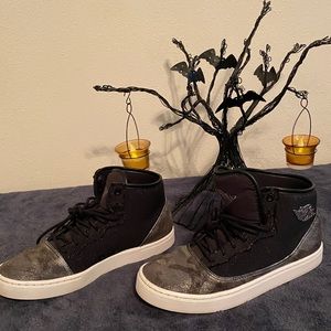 Nike Jordans Retro Jasmine Premium GS